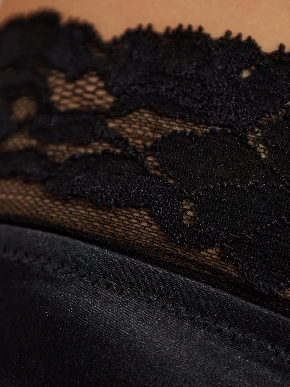 Dolce & Gabbana Women Tulle And Satin Briefs