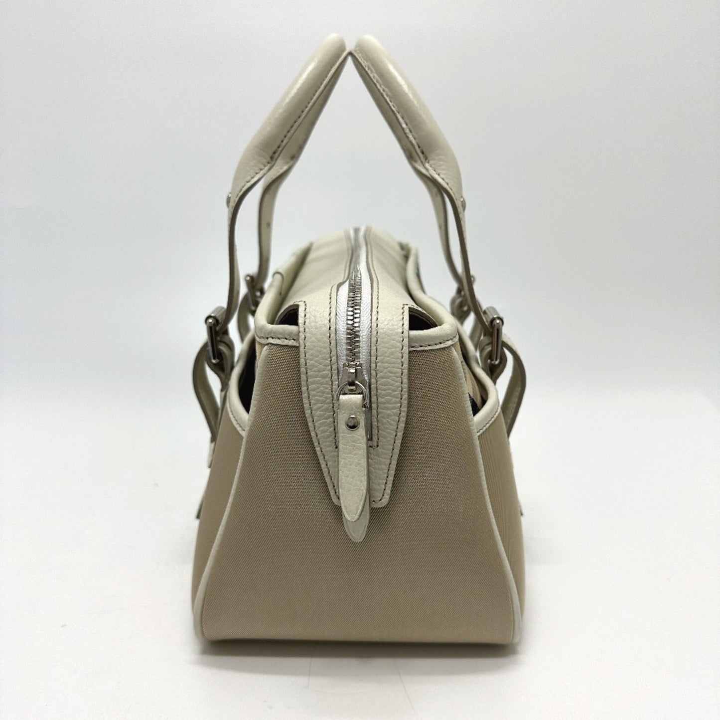 Burberry Cloth Handbag ()