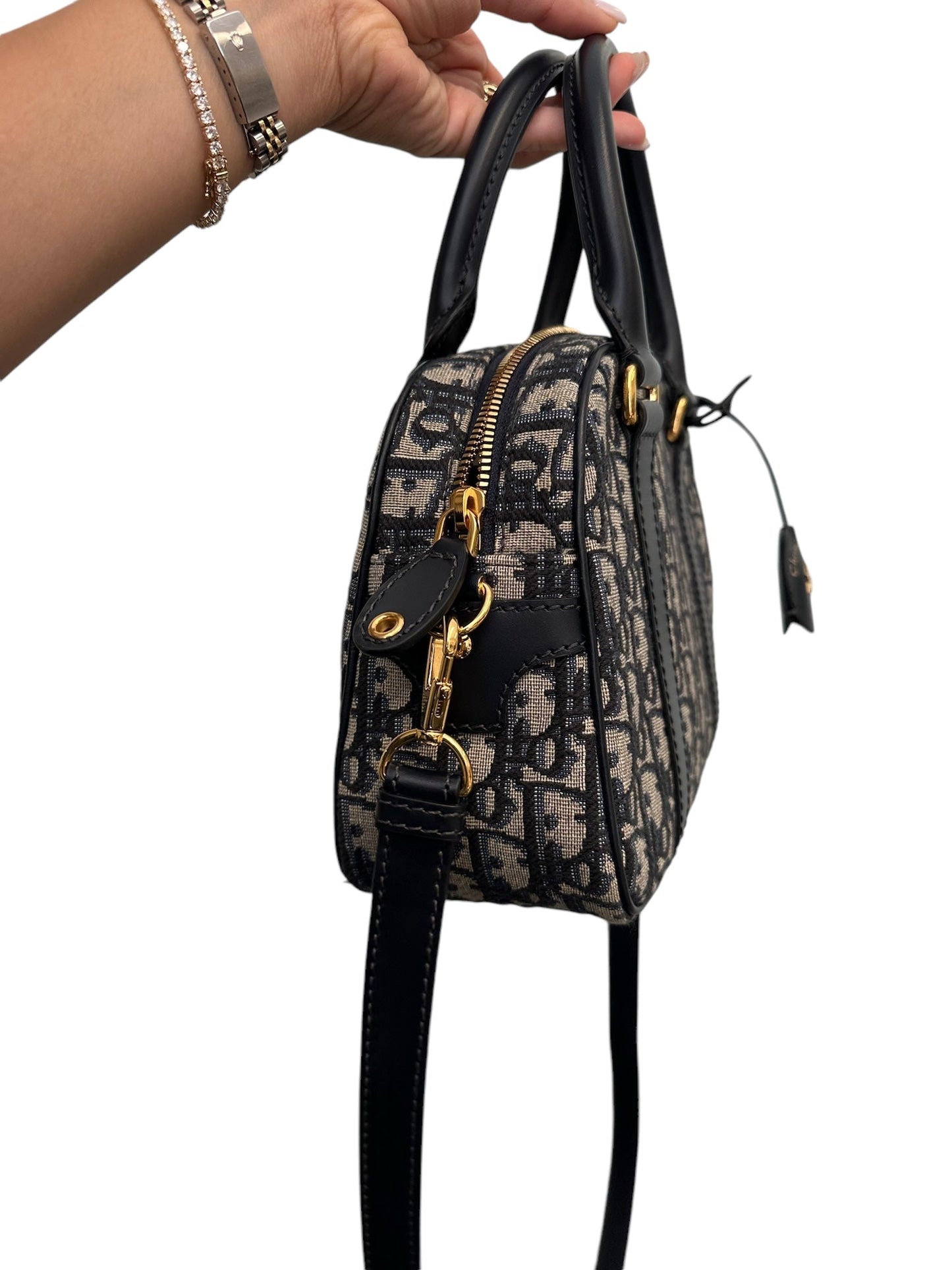 DIOR - Blue Ecru Oblique Medium D-Vibe Bowling Bag