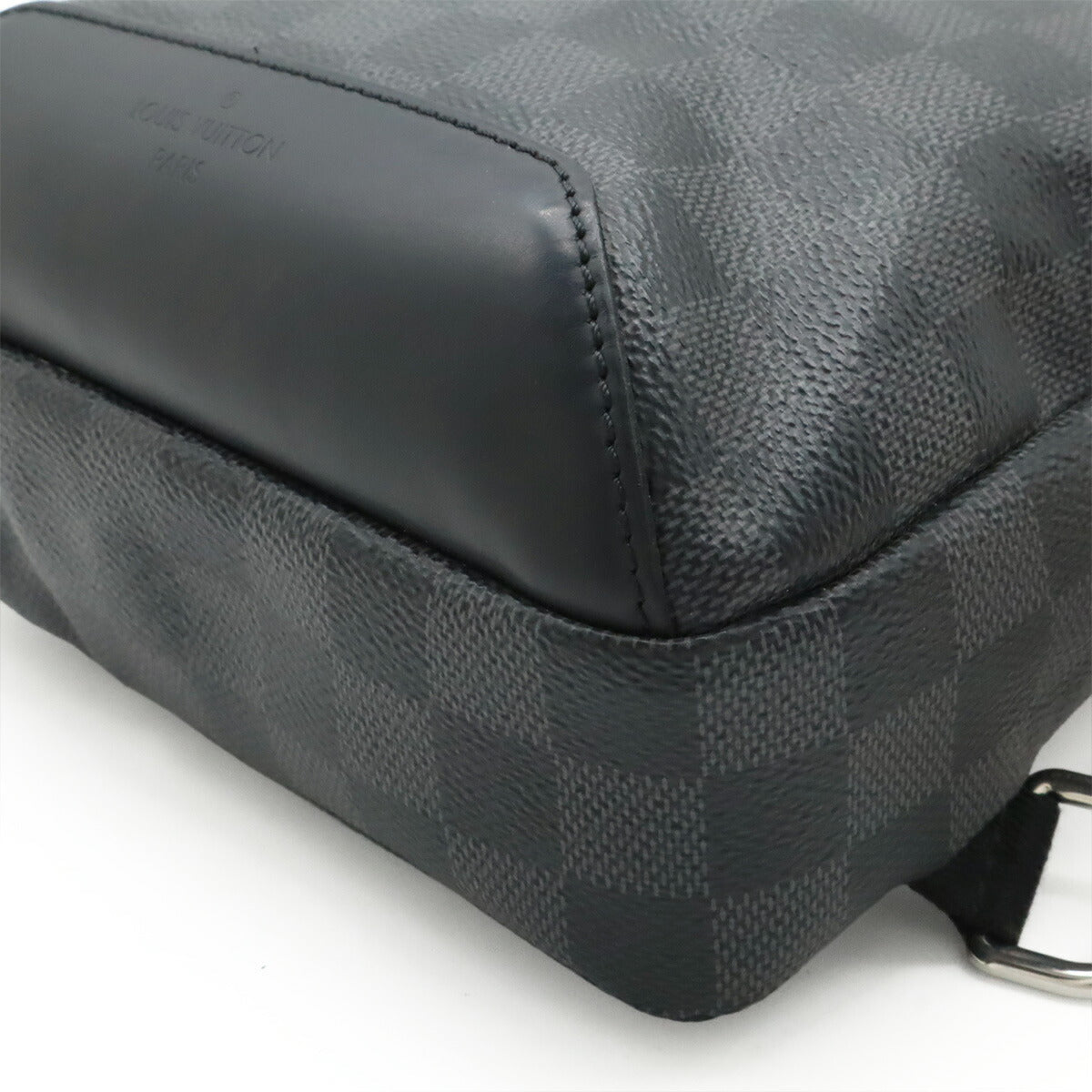 Louis Vuitton Avenue Damier Graphite Sling Bag