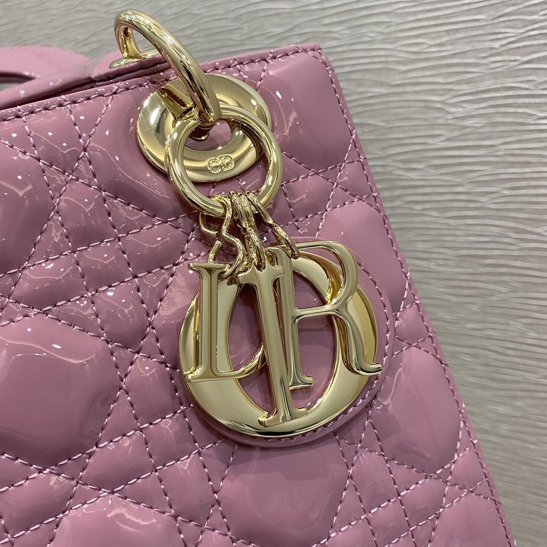 DIOR MEDIUM ULTRAMATTE BAG 20 PINK PATENT CALFSKIN