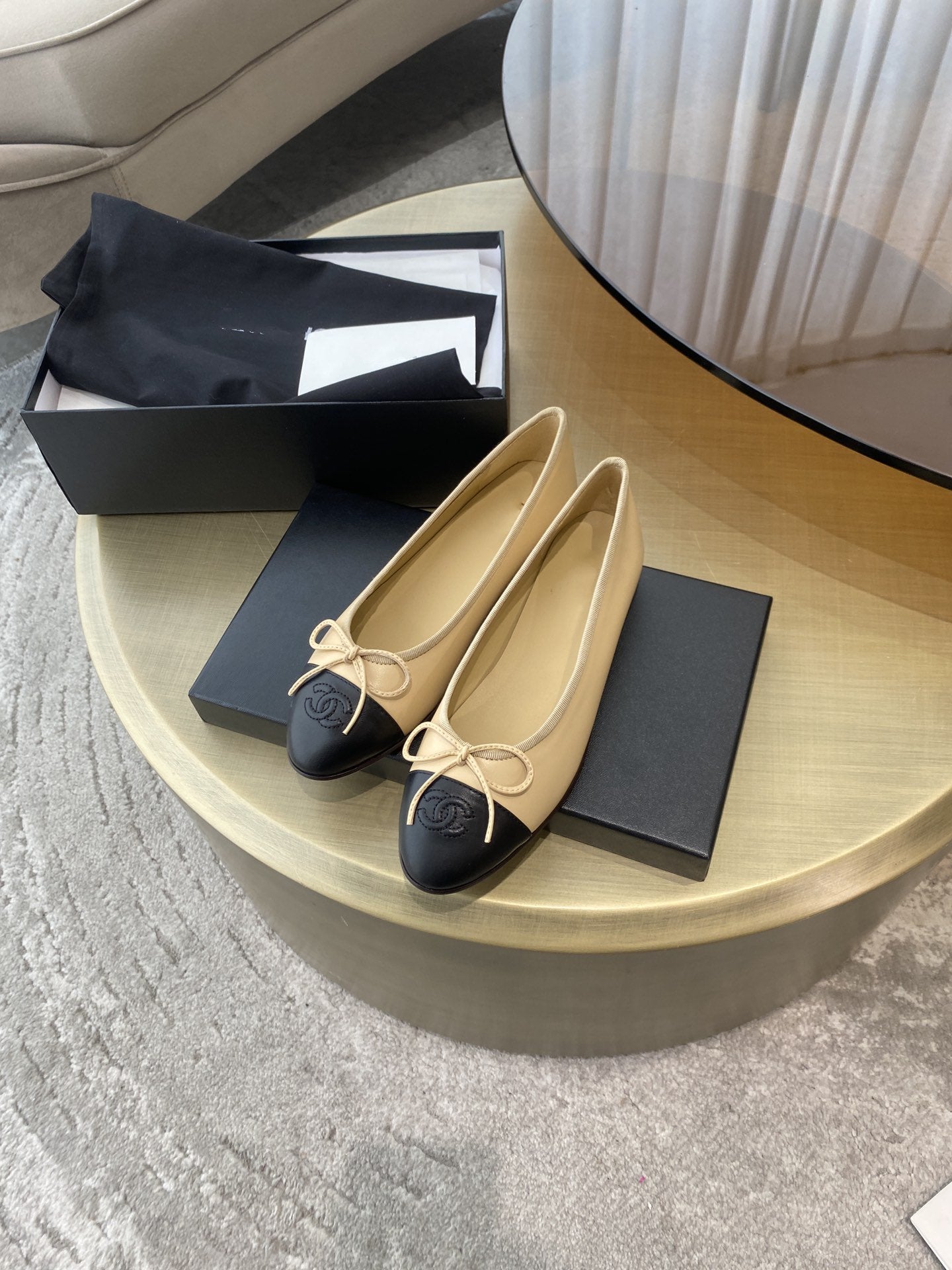 CHANEL ballet flats beige black lambskin