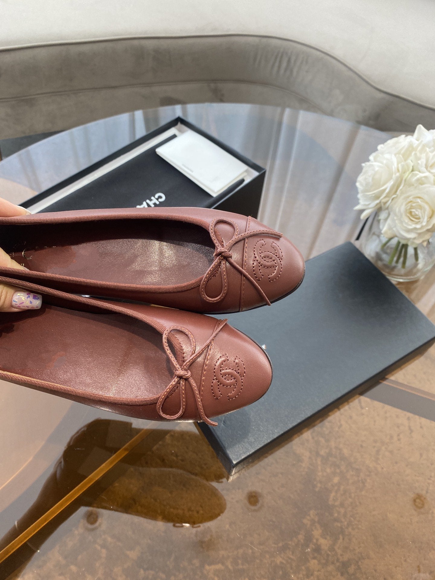 CHANEL ballet flats burgundy lambskin