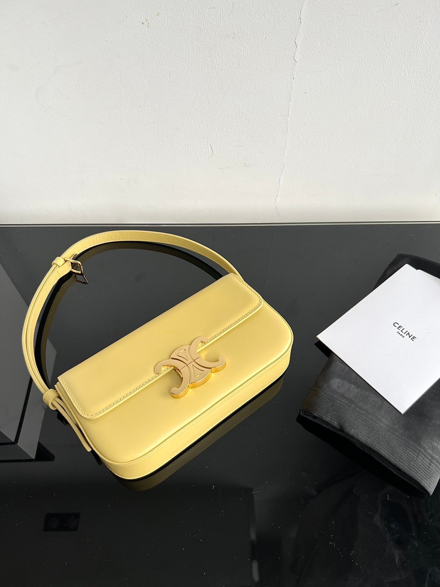 Celine CLASSIC TRIOMPHE 20 YELLOW CALFSKIN