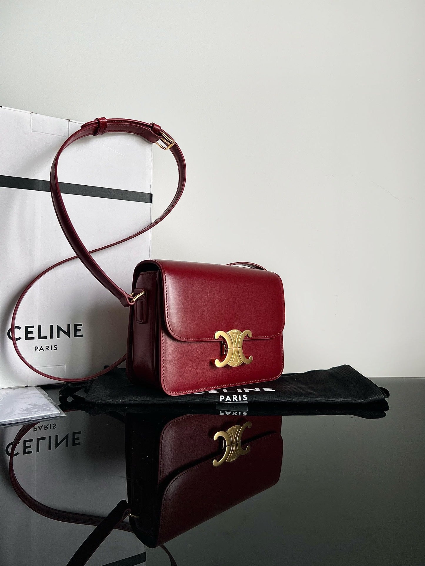 Celine TEEN TRIOMPHE 18 RED CALFSKIN