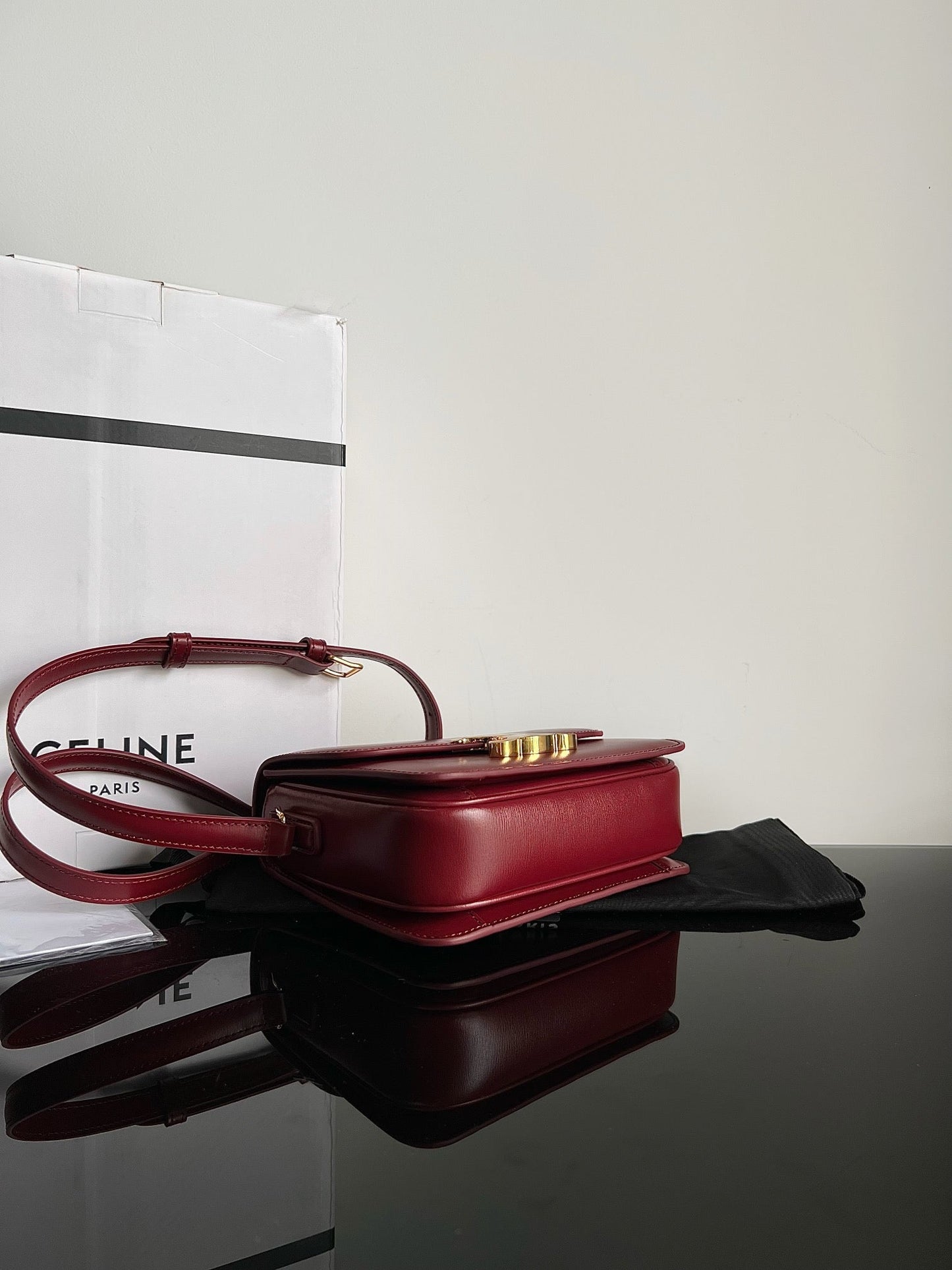 Celine TEEN TRIOMPHE 18 RED CALFSKIN