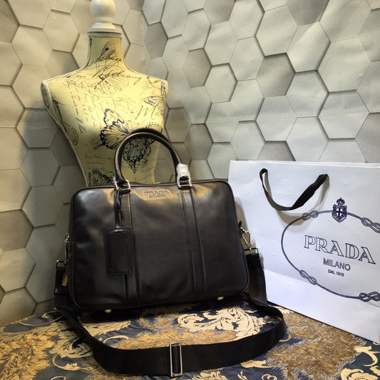 PRADA BRIEFCASE 38 IN BLACK SMOOTH LAMBSKIN