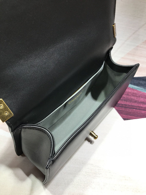 Chanel Bag New Arrival Luxury Bag - 352