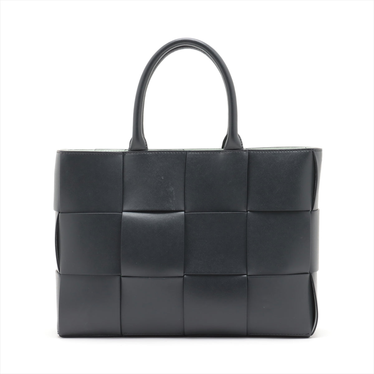 Bottega Veneta Maxine Introduction The Alcoholic Leather Tote Bag Black
