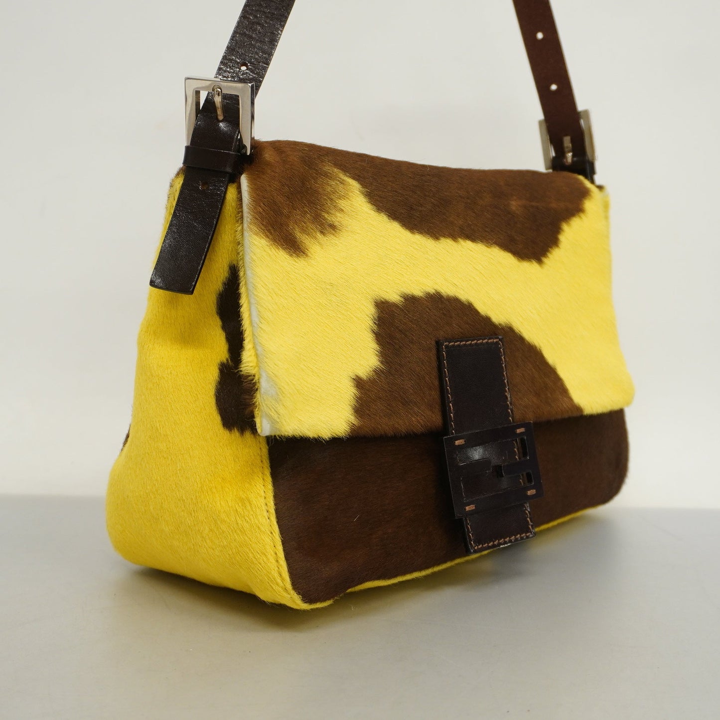 FENDIAuth Mamma Bucket Harako Women's Leather Handbag Brown,Yellow
