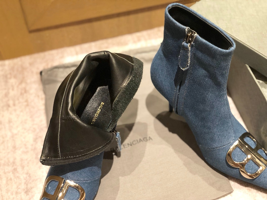 Balanciaga POINTED-TOE HIGH HEEL 80 MM ANKLE BOOTS IN BLUE DENIM