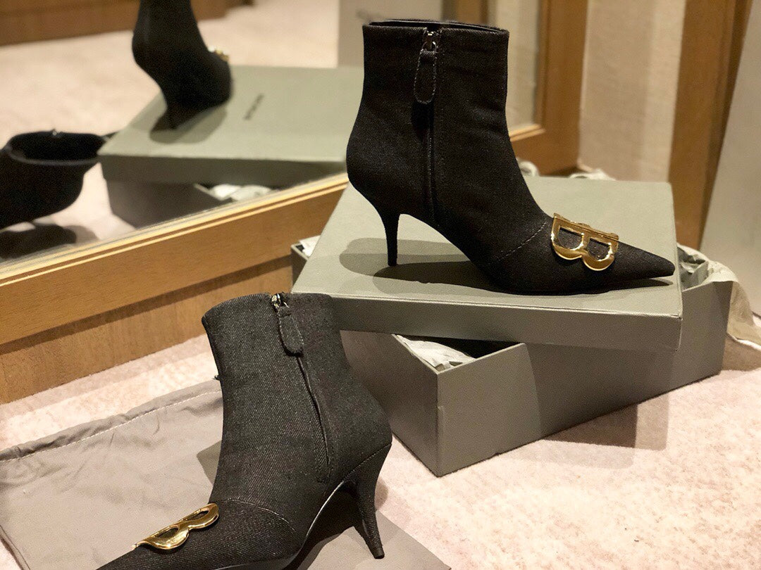 Balanciaga POINTED-TOE HIGH HEEL 80 MM ANKLE BOOTS IN BLACK DENIM