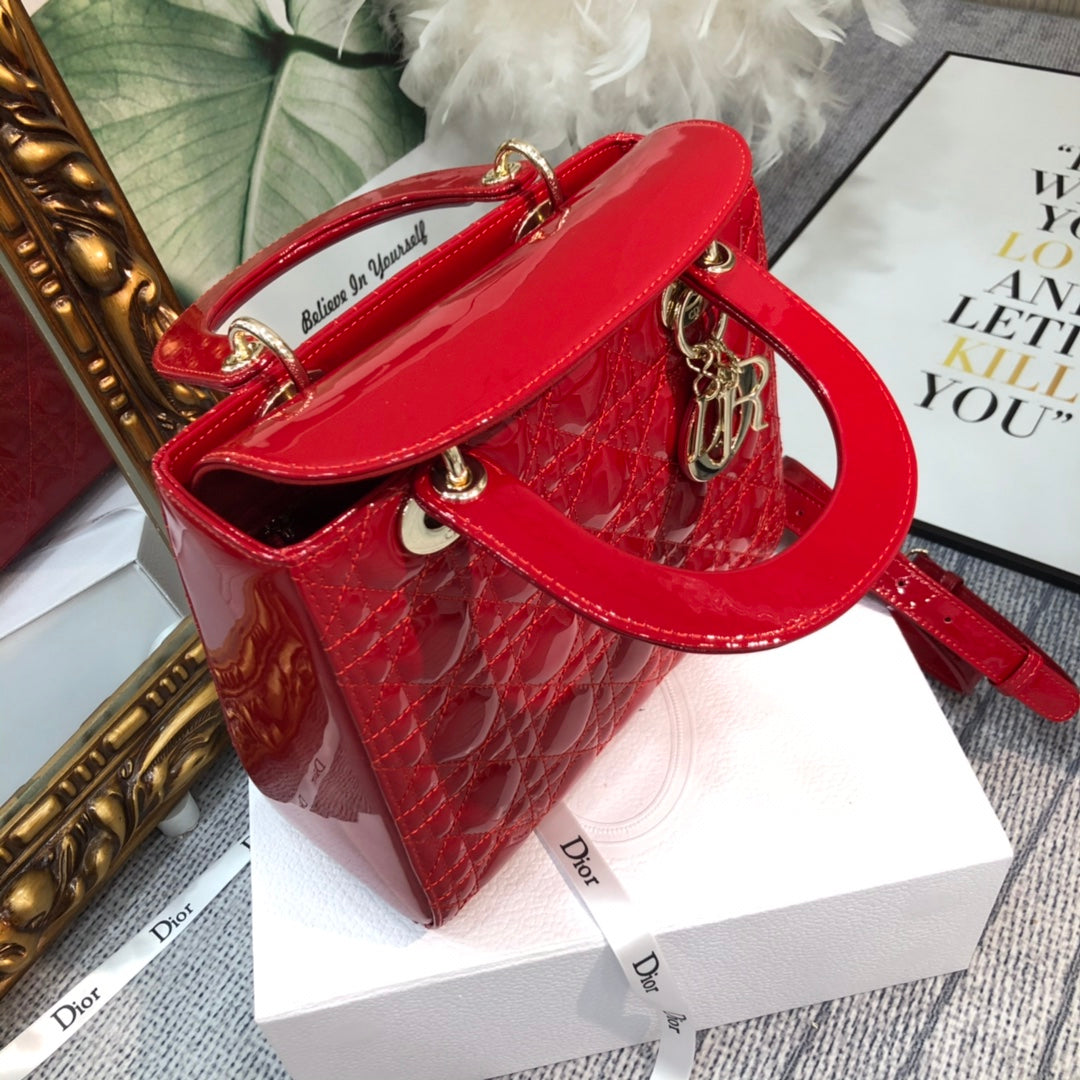 DIOR medium lady 24 red patent calfskin