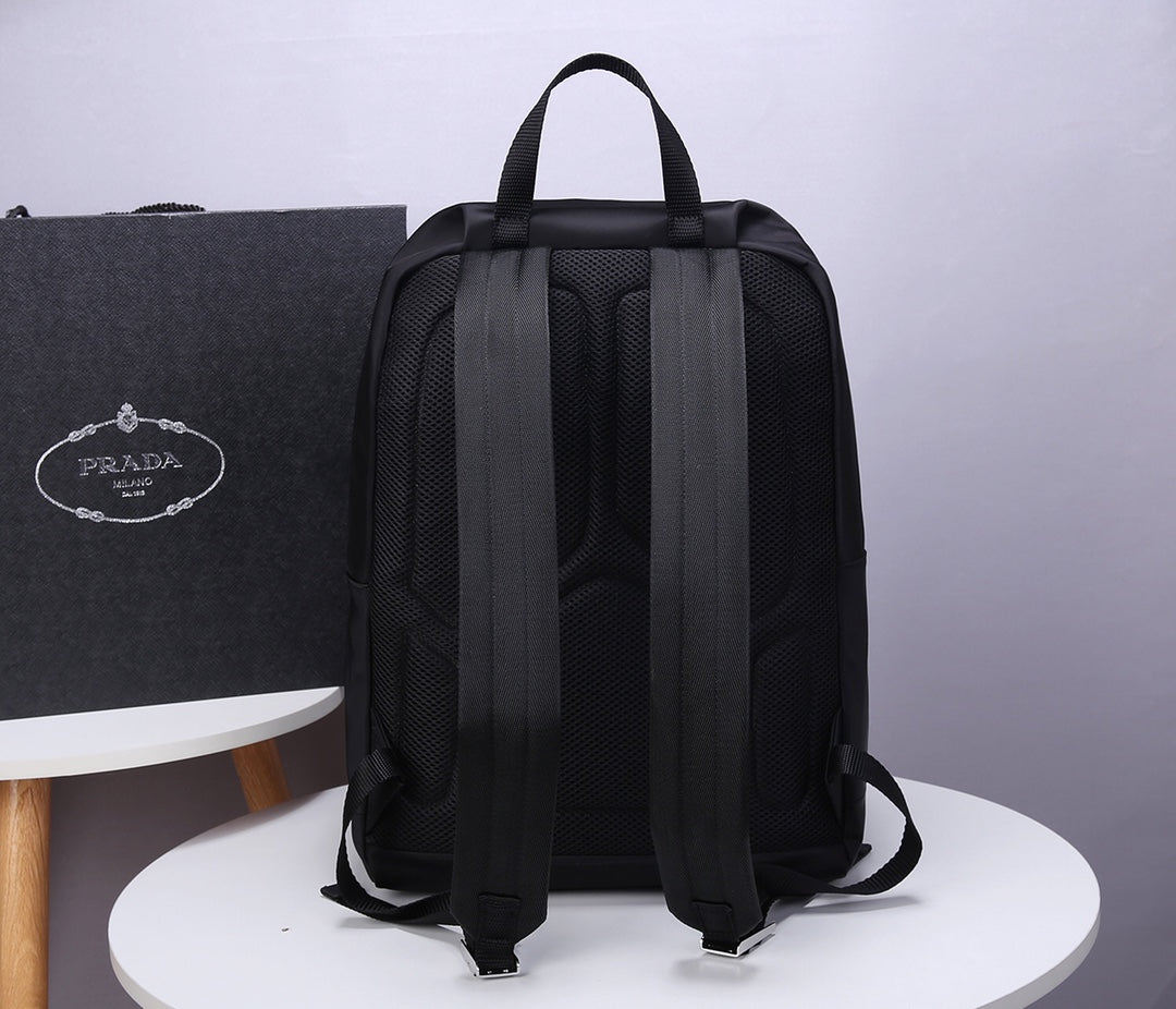 PRADA BACKPACK 39 IN BLACK RE-NYLON AND SAFFIANO LEATHER