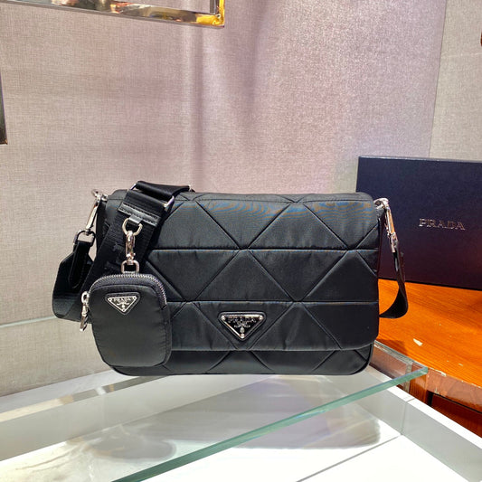PRADA LARGE FLAP BAG 28 IN BLACK TRIANGULAR QUILTED PATTERN RE-NYLON