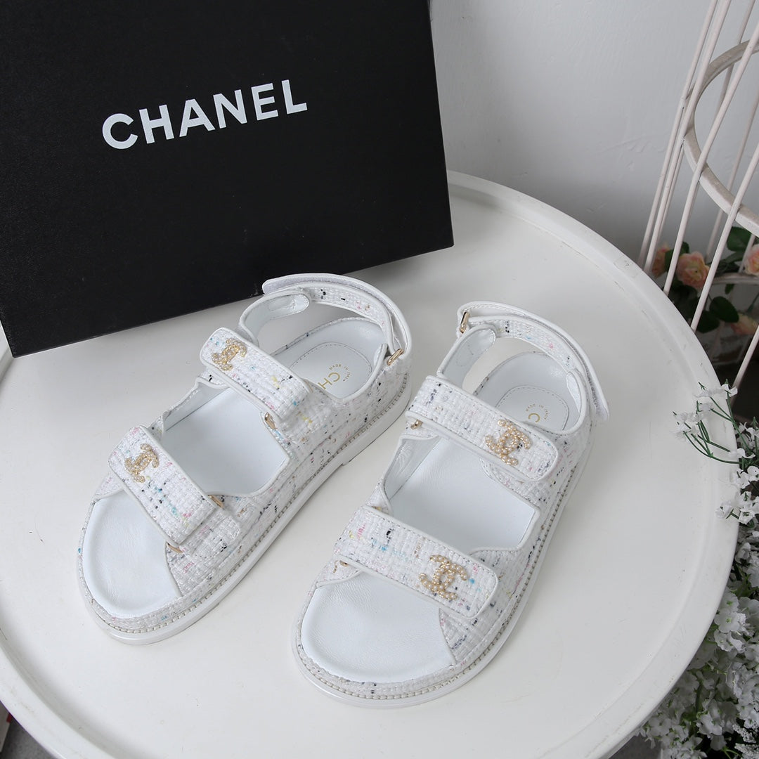 CHANEL 25S Dad Sandal White Tweed Calfskin