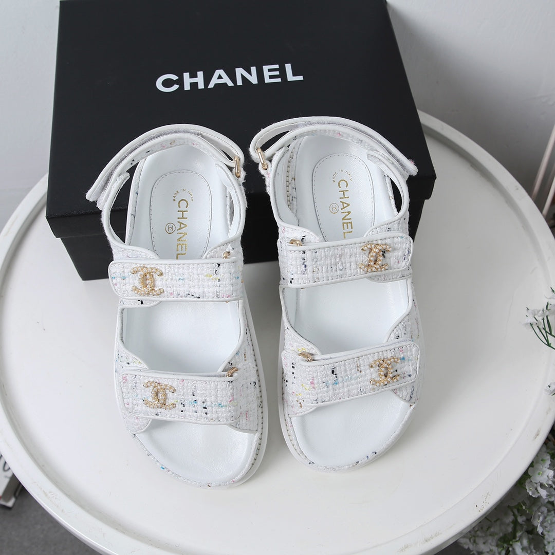 CHANEL 25S Dad Sandal White Tweed Calfskin