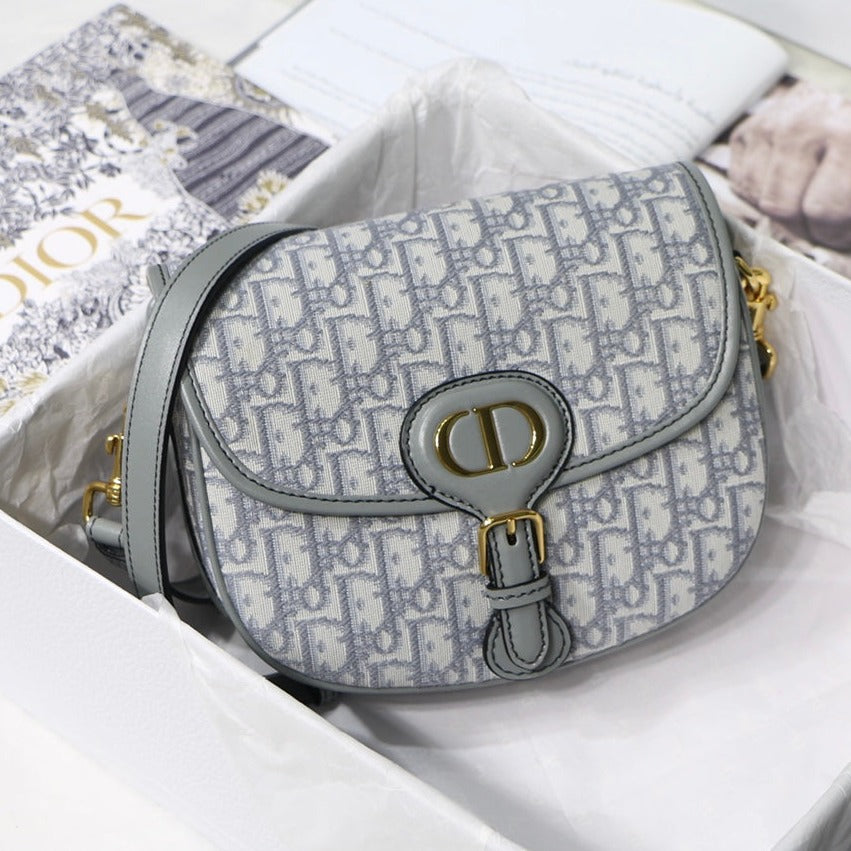DIOR MEDIUM BOBBY 22CM GREY OBLIQUE CANVAS GOLD HARDWARE