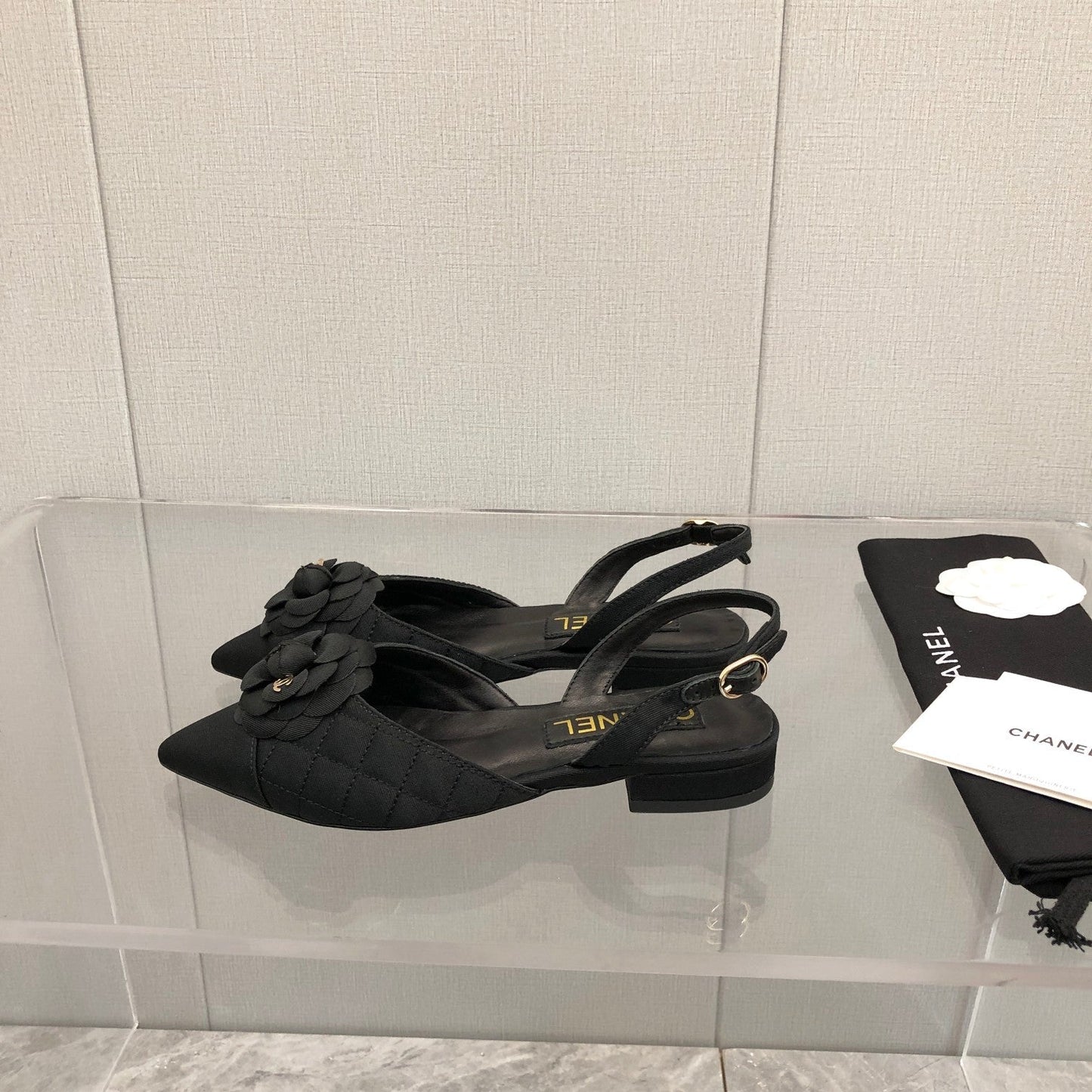 CHANEL 25C 2CM Slingback Flats Black Fabric 213238