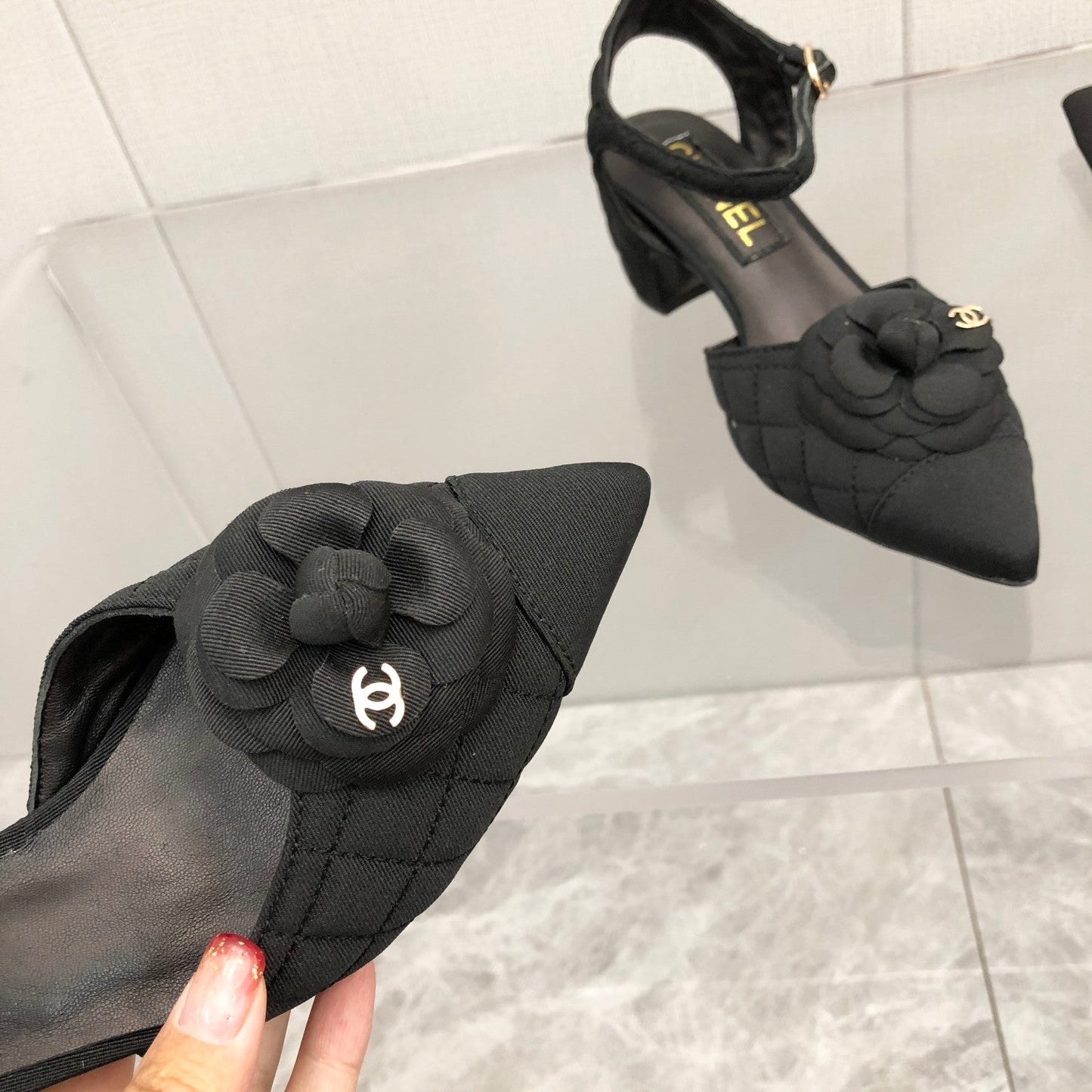 CHANEL 25C 5CM Slingback Flats Black Fabric 213241
