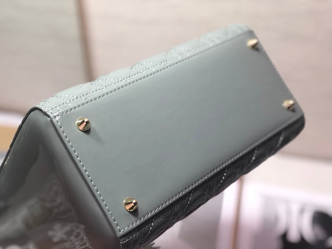 DIOR medium lady 24 grey patent calfskin