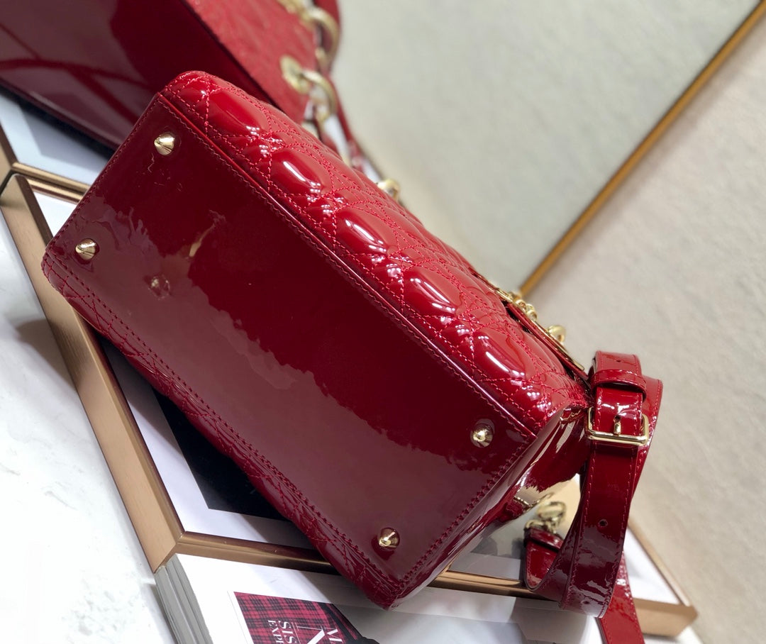 DIOR medium lady 24 dark red patent calfskin
