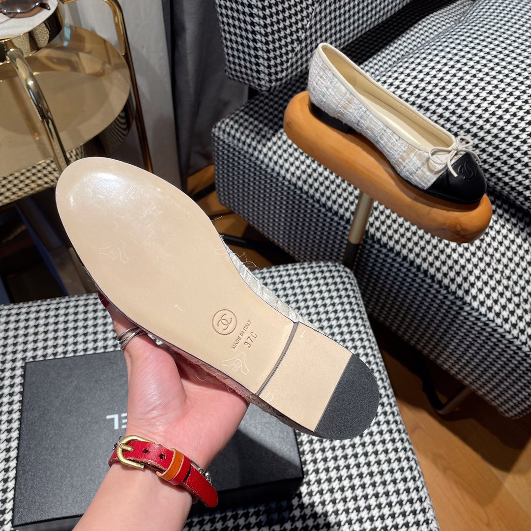 CHANEL ballet flat gold white tweed black calfskin