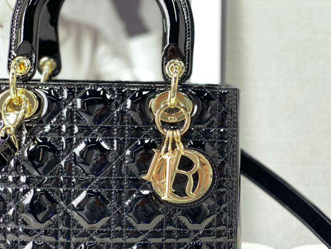 DIOR medium lady 24 black patent calfskin