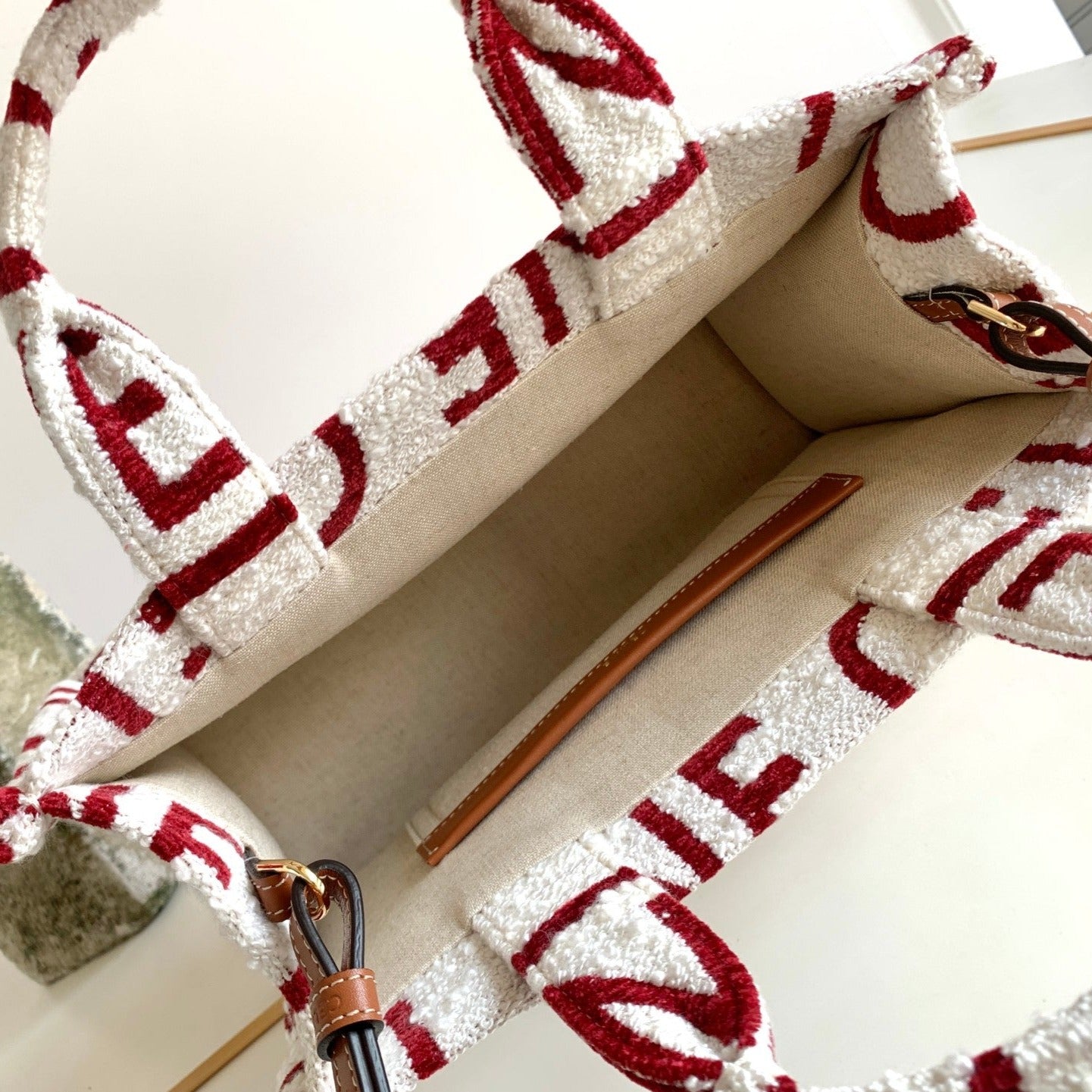 Celine TRIPHOME 29 FABRIC WHITE RED