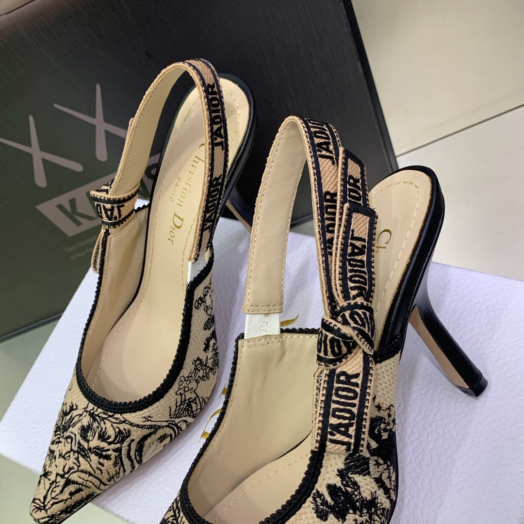 DIOR JA DIOR Slingback Pump 95 Black Embroidered Cotton with Gold-Tone Metallic Thread