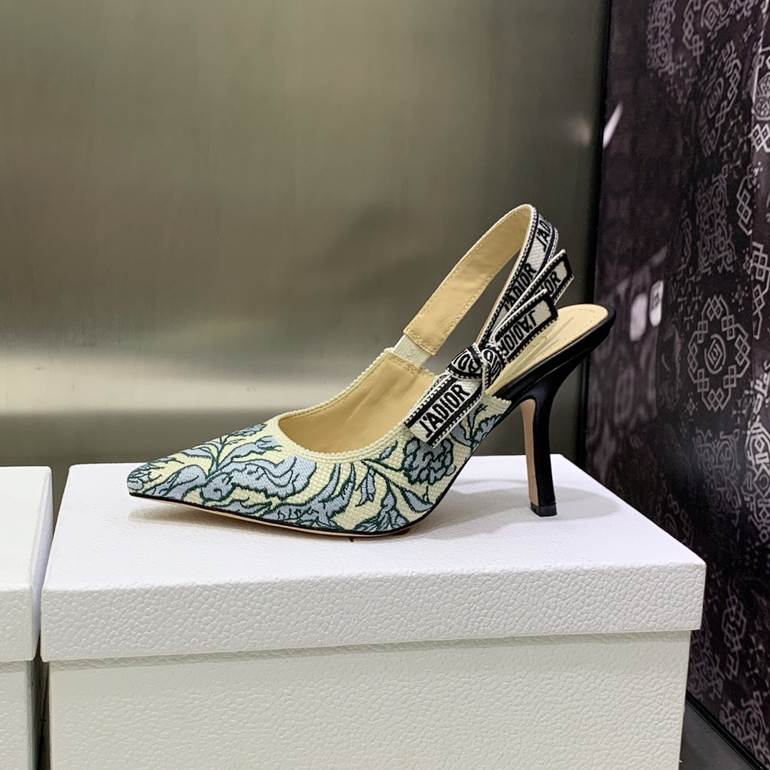 DIOR JA DIOR Slingback Pump 95 Duck Blue Embroidered Cotton with Gold-Tone Metallic Thread