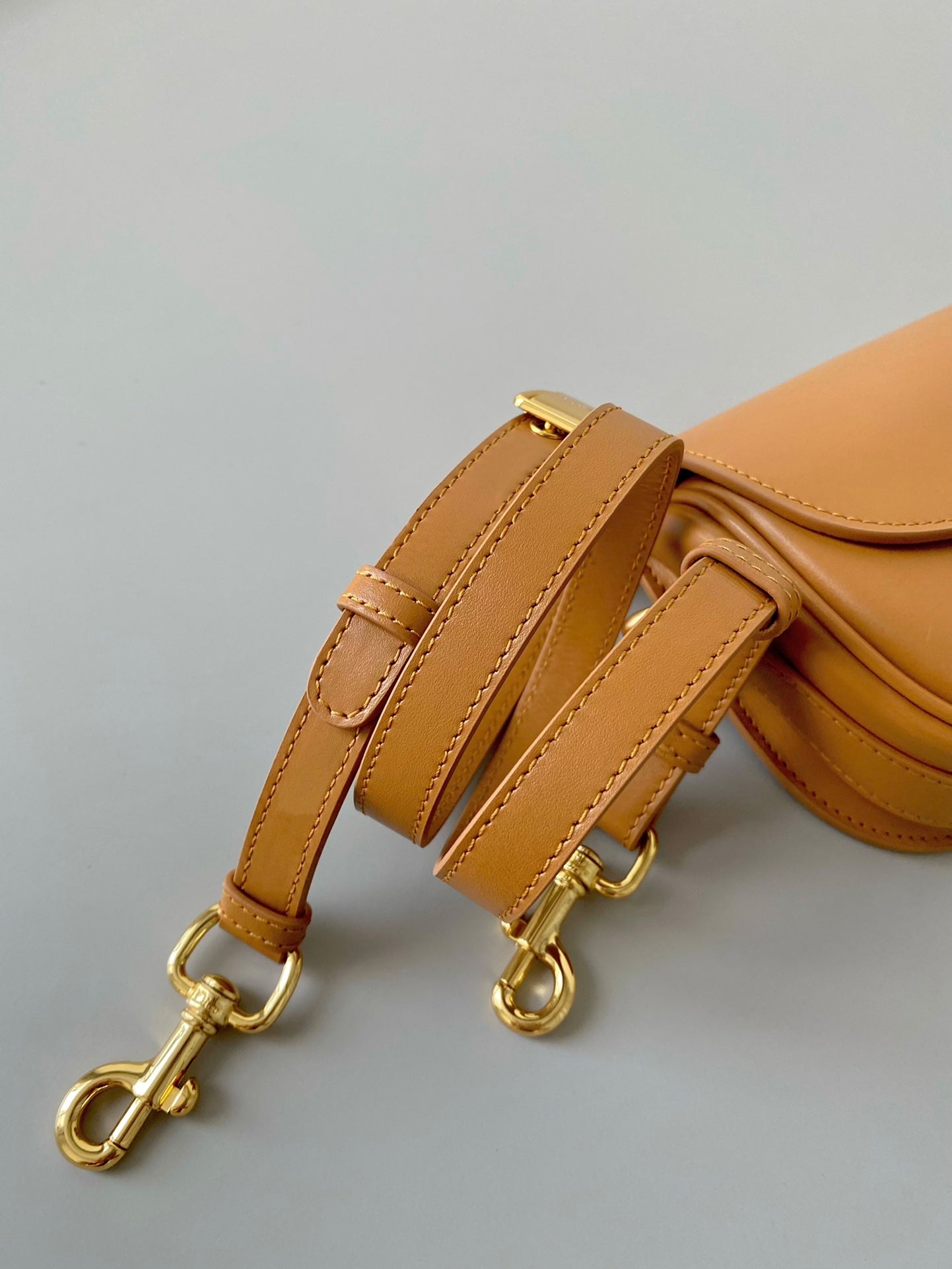 DIOR medium east west bobby 22cm brown calfskin ghw