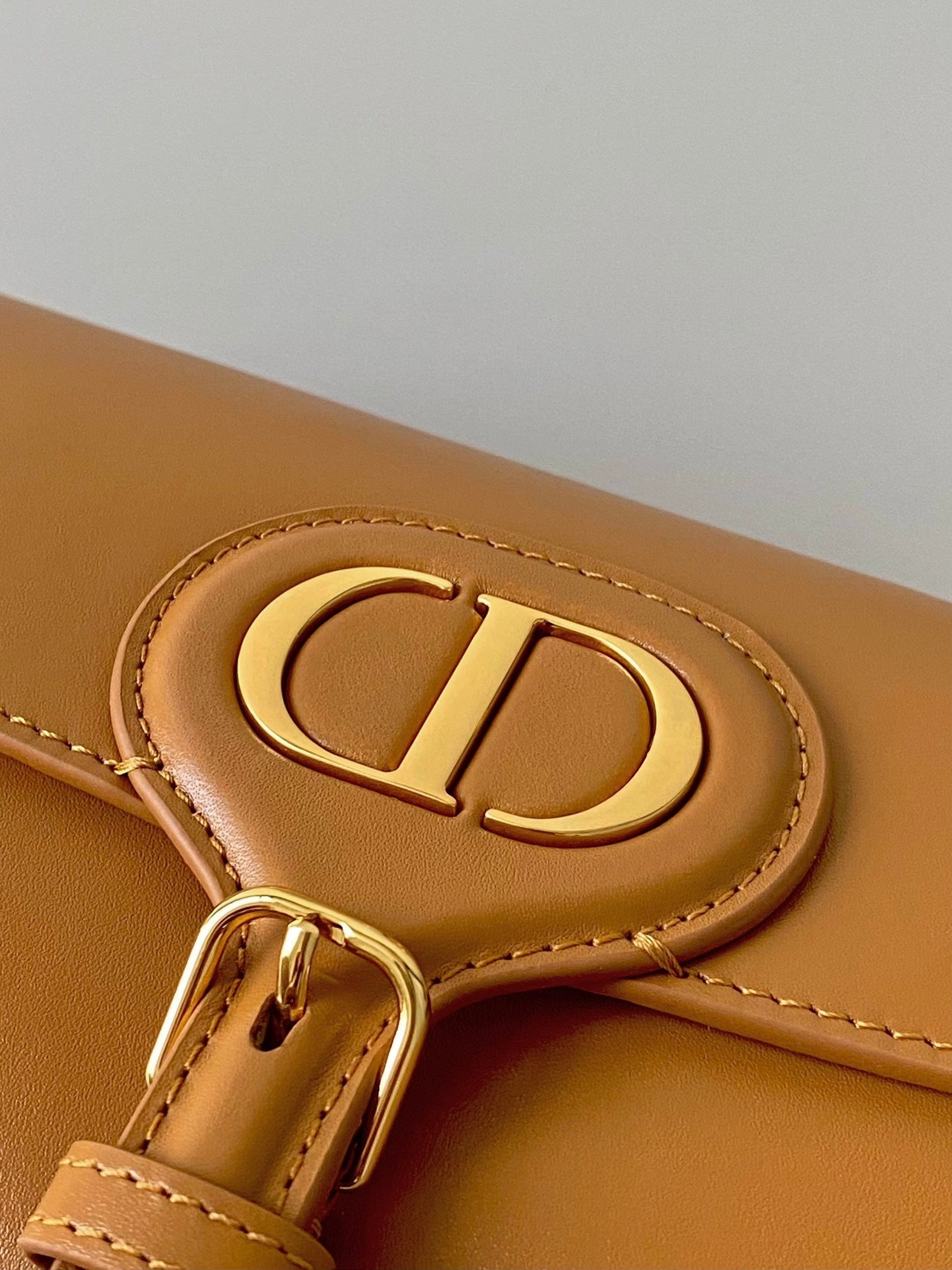 DIOR medium east west bobby 22cm brown calfskin ghw