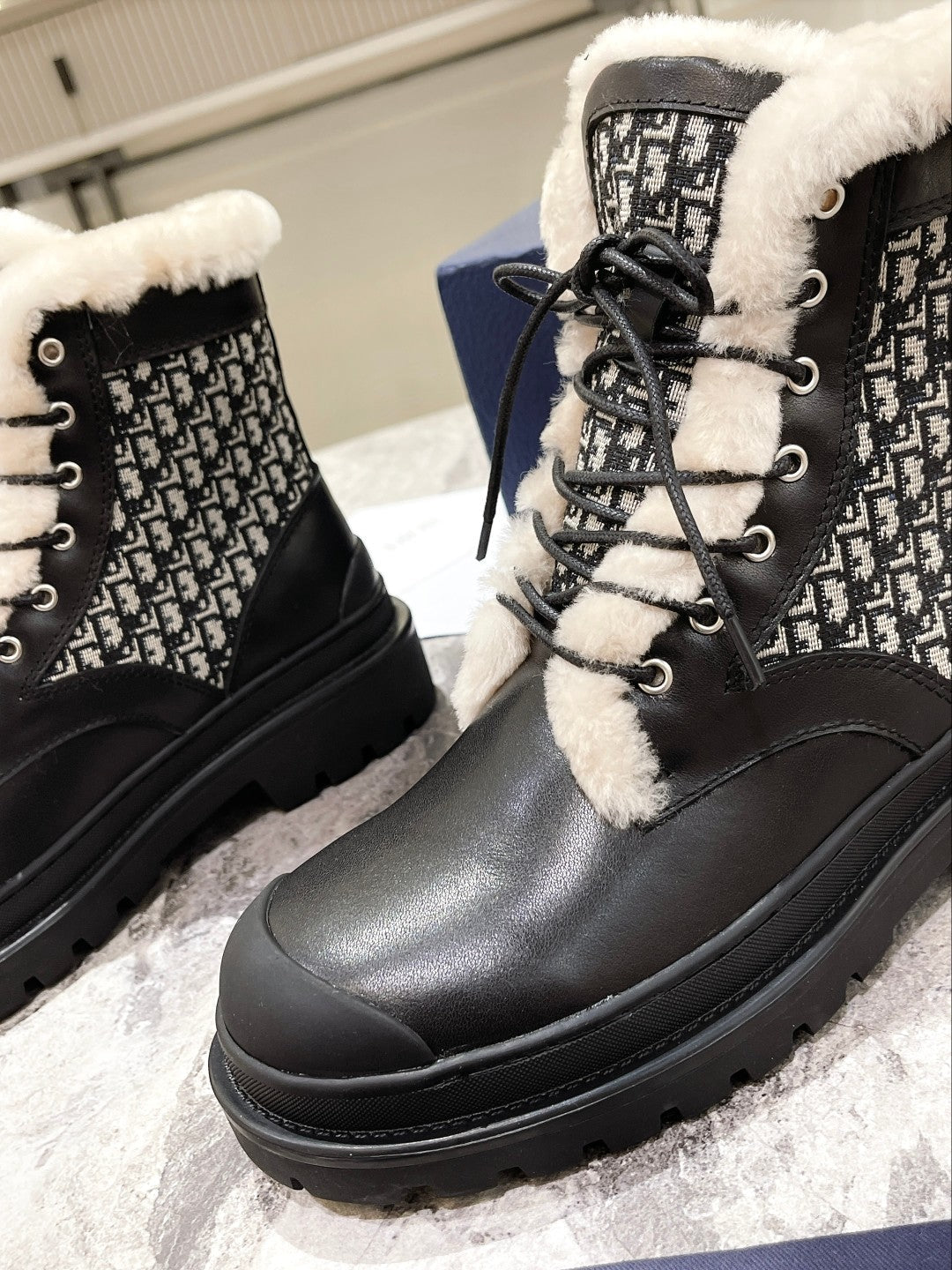 DIOR Explorer Ankle Boot 50mm Black White Fleece Lining Oblique Jacquard Fabric And Cowhide