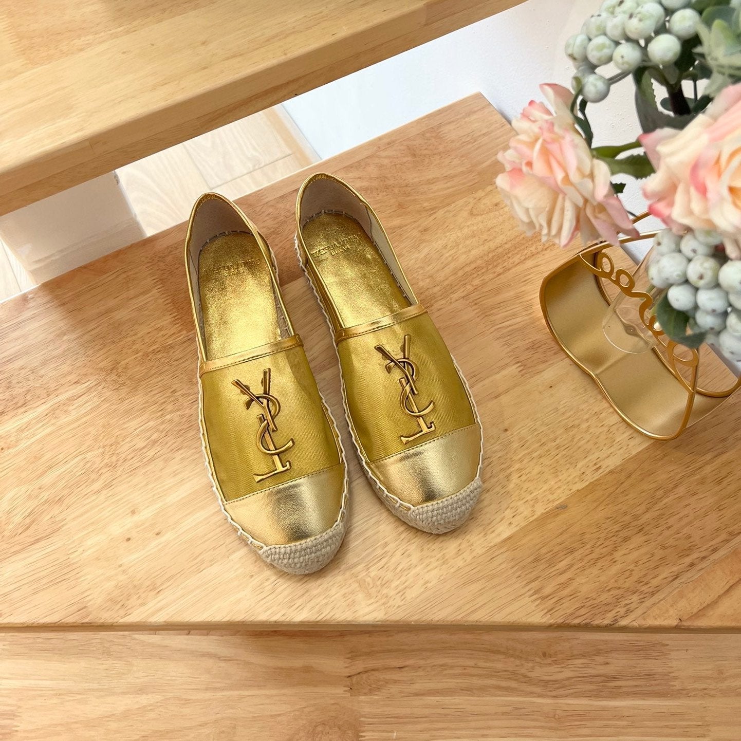 Saint Laurent SL YVES LOGO SLIP ON METALLIC GOLD CALFSKIN AND MESH