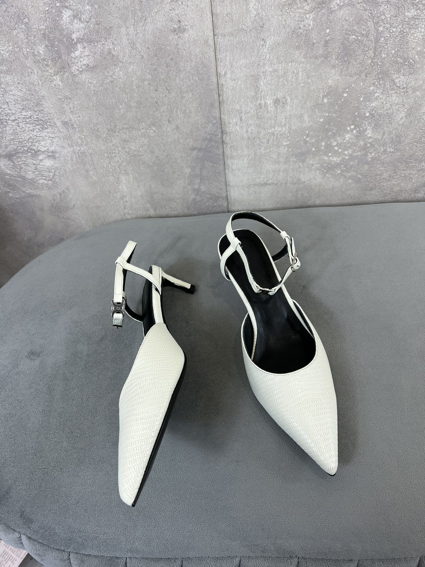 Celine cl kitten with strap 45 white lizard stamped calfskin