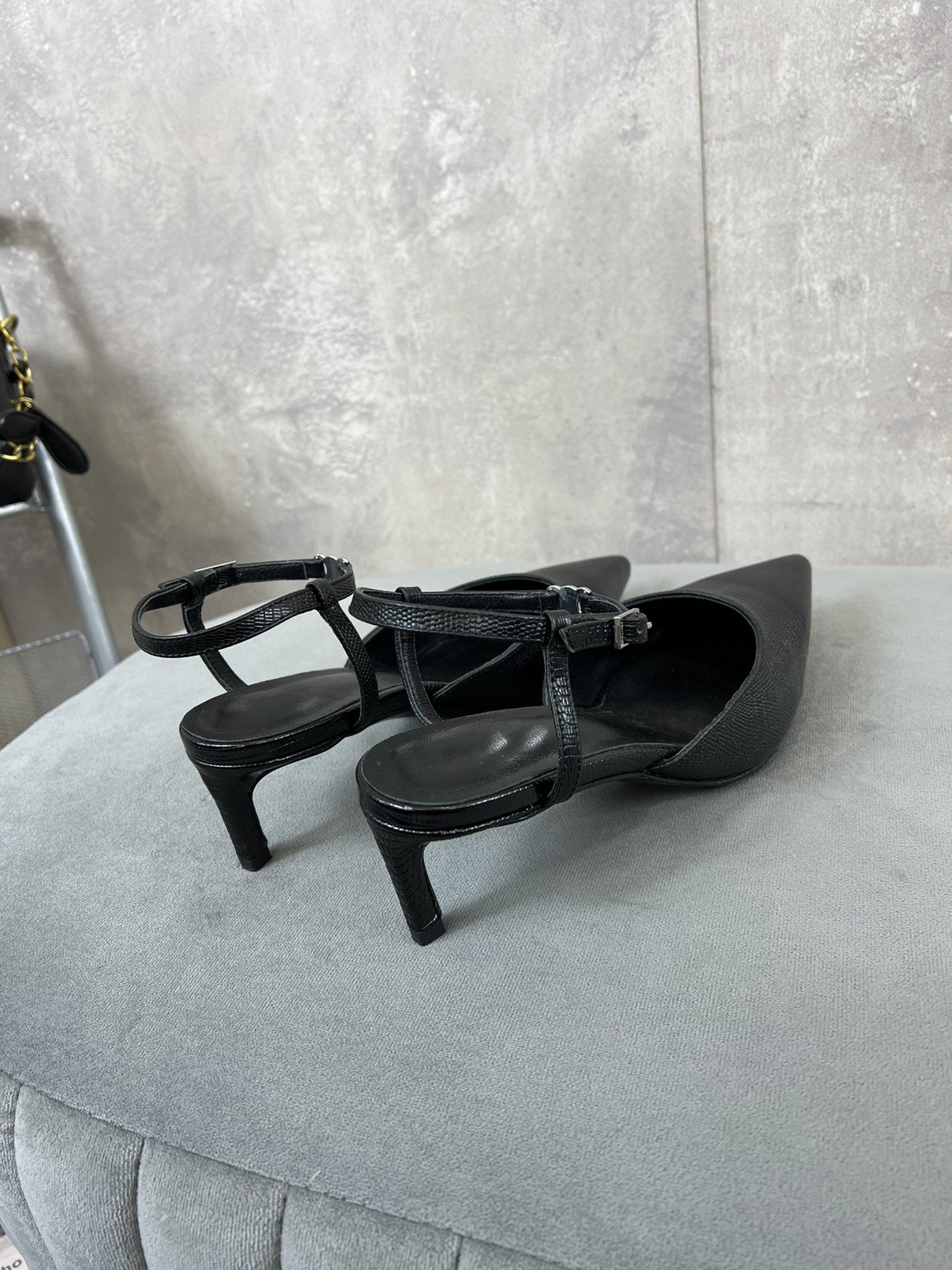 Celine cl kitten with strap 45 black lizard stamped calfskin