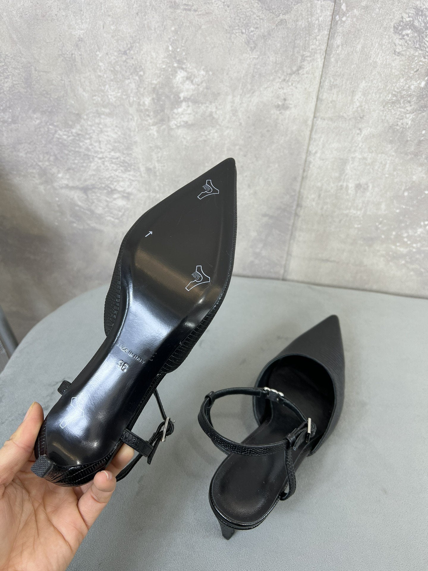 Celine cl kitten with strap 45 black lizard stamped calfskin