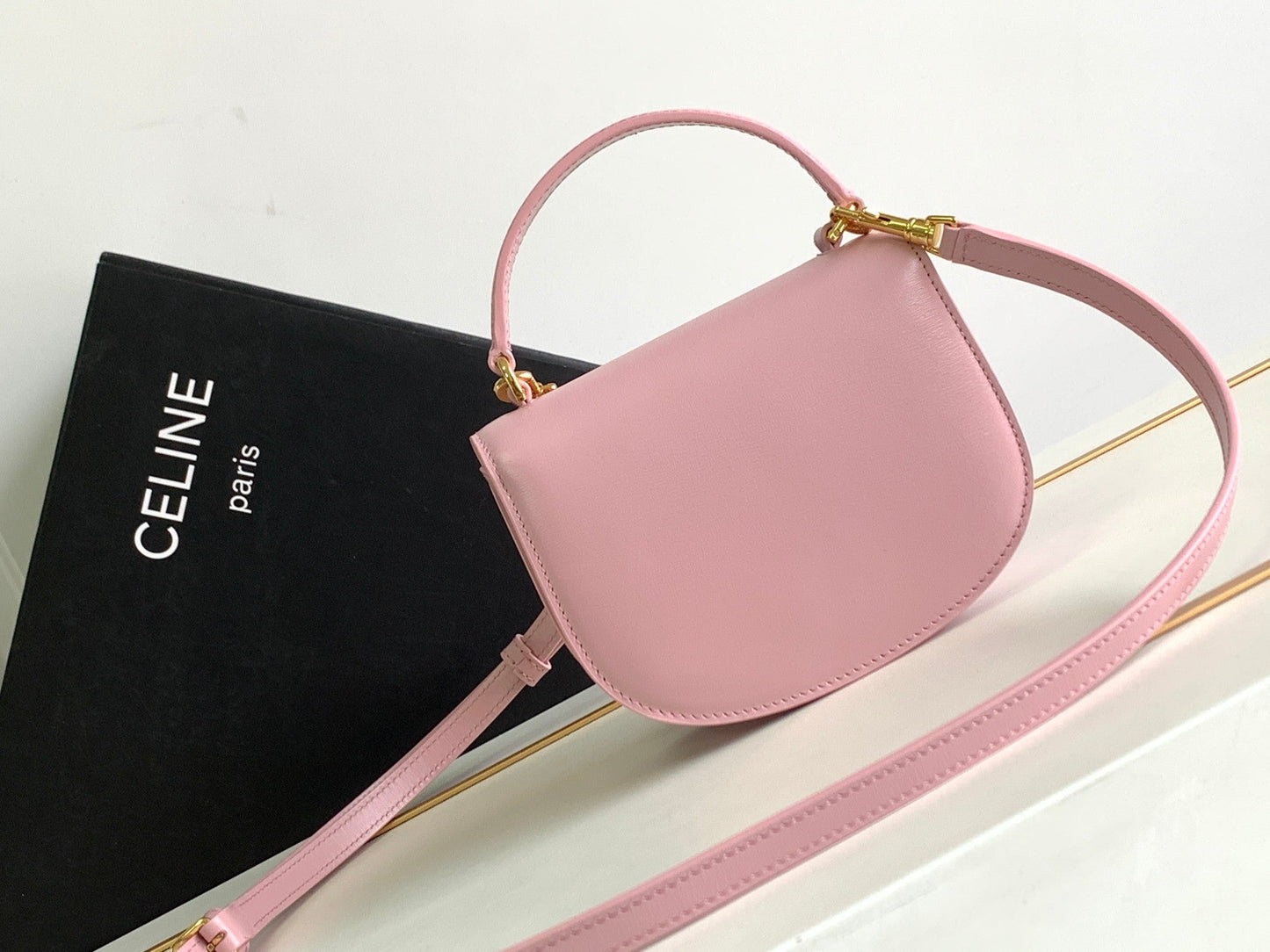 Celine TEEN CHAIN BESACE TRIOMPHE 15.5CM PINK CALFSKIN