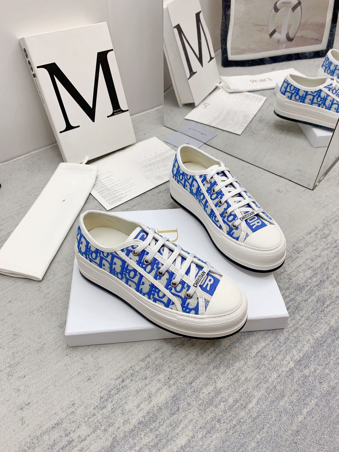 DIOR walkn 45 azure blue oblique embroidery canvas