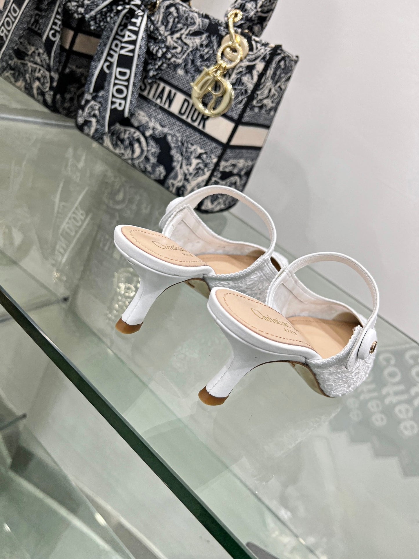 DIOR pump 65 transparent mesh embroidered white flower moitf