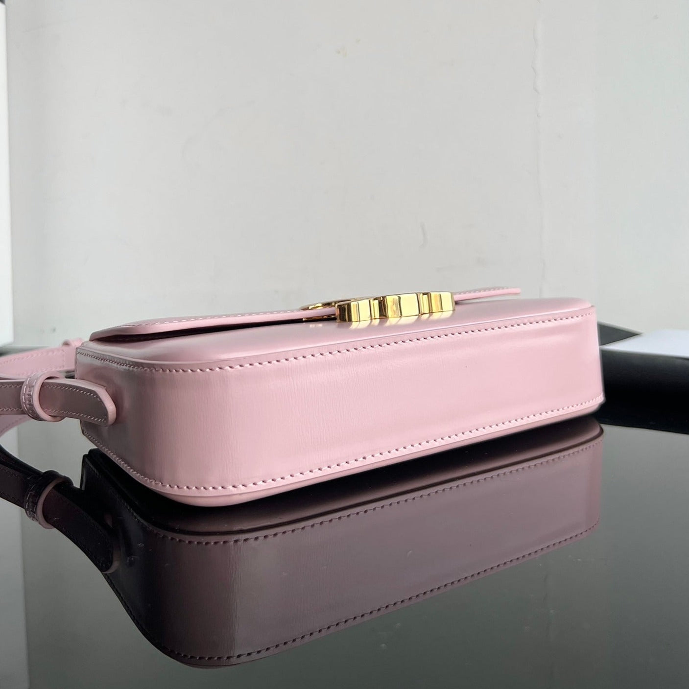 Celine TRIOMPHE 20 PINK PASTEL CALFSKIN