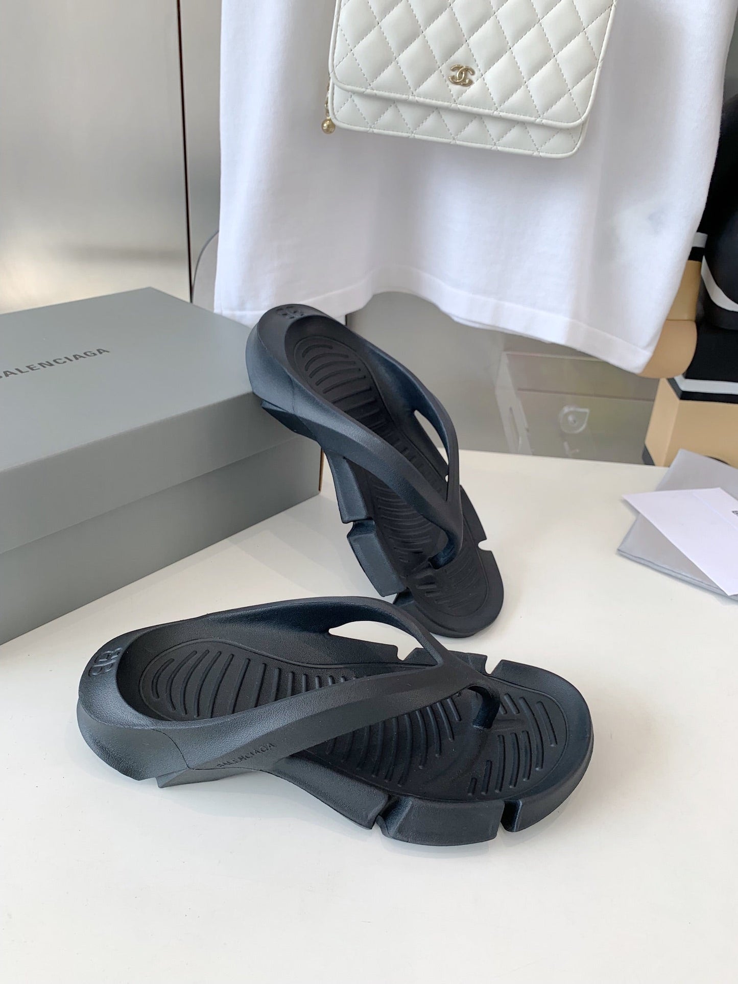 Balanciaga THONG SANDALS IN BLACK RUBBER