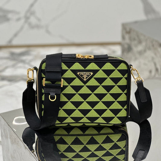PRADA MESSENGER BAG 22 IN OCADO GREEN AND BLACK EMBROIDERED FABRIC GOLD HARDWARE