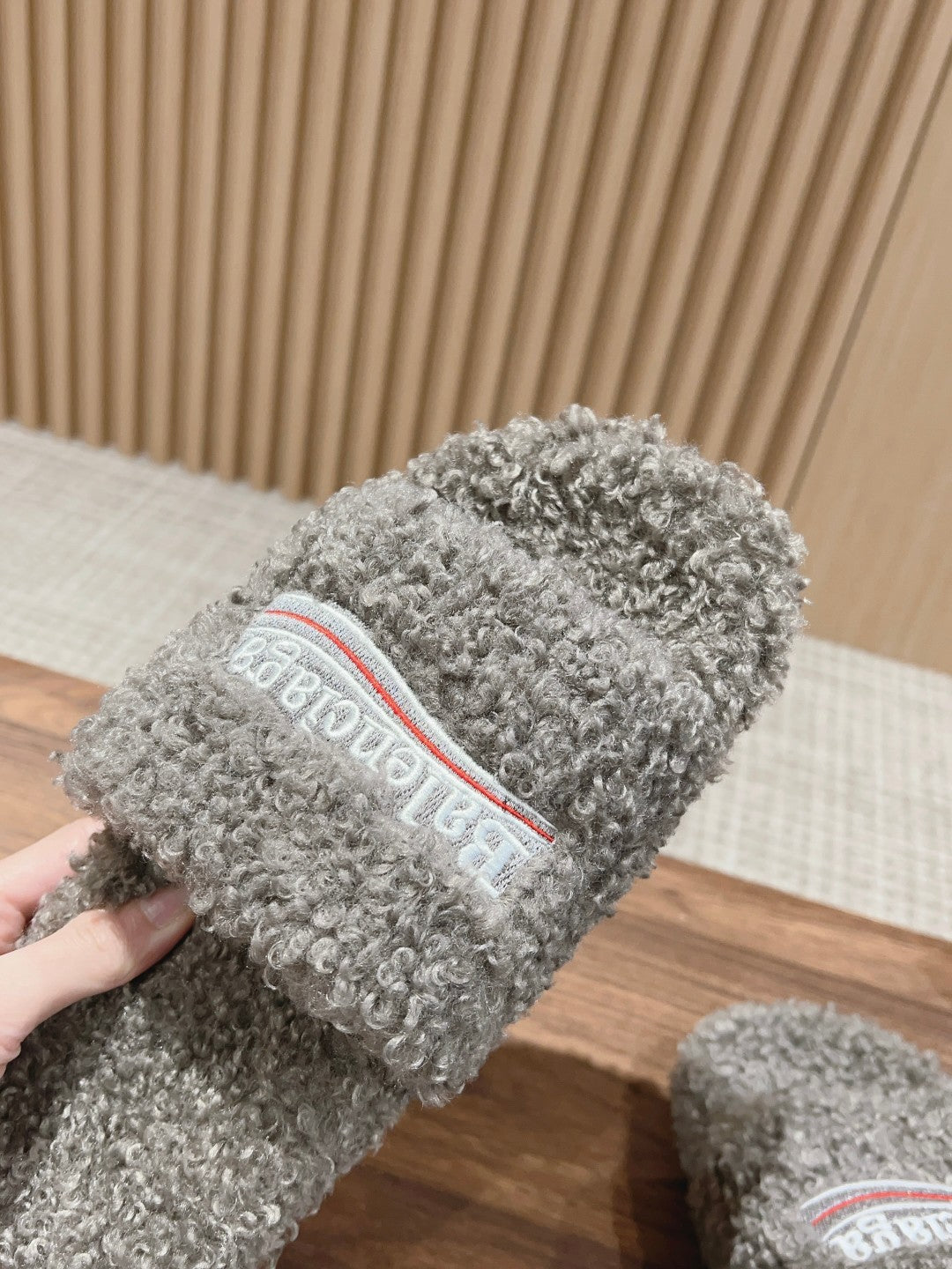 Balanciaga FURRY SLIDES IN GRAY CURLY SHEARLING