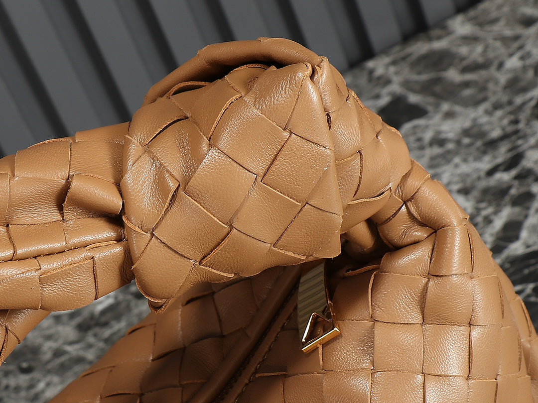 Bottega Veneta bv teen jodie 36cm brown lambskin