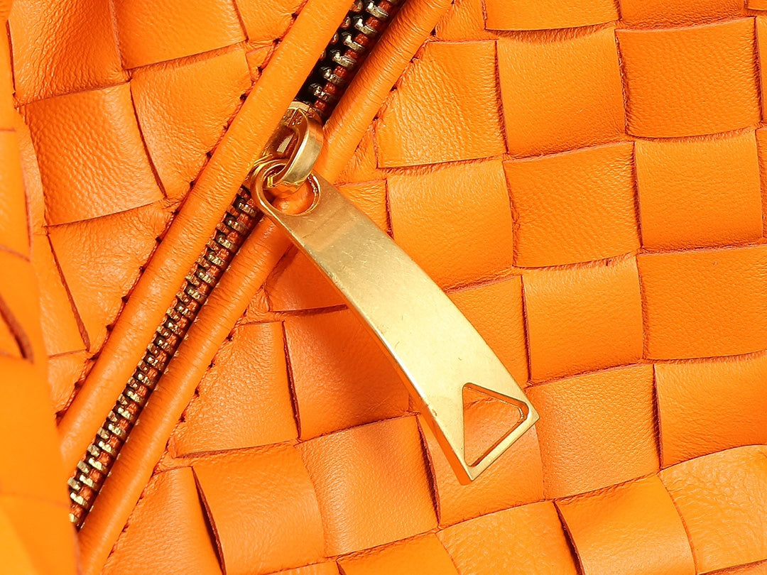 Bottega Veneta bv teen jodie 36cm orange lambskin