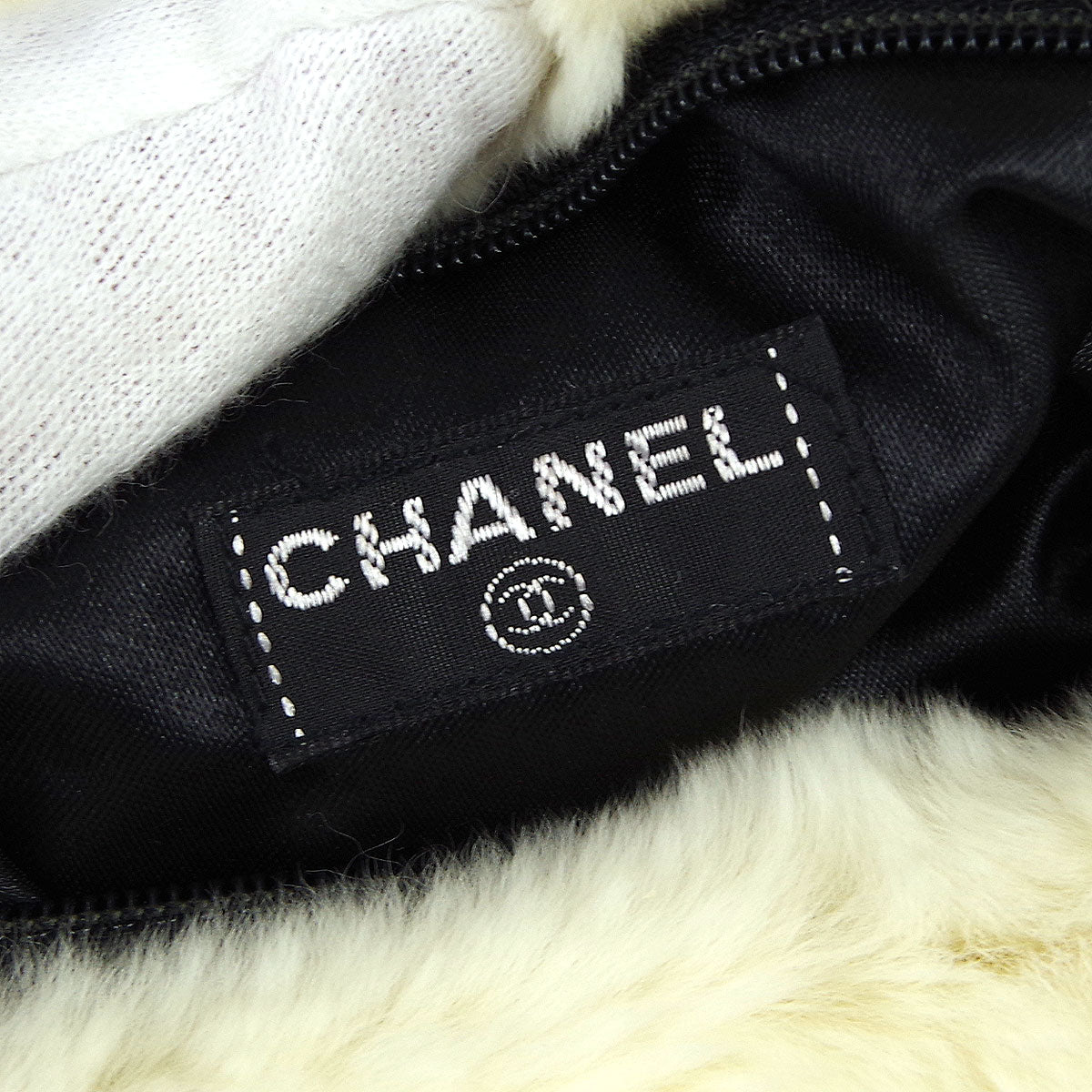 Chanel Arm Chain Shoulder Bag White Fur