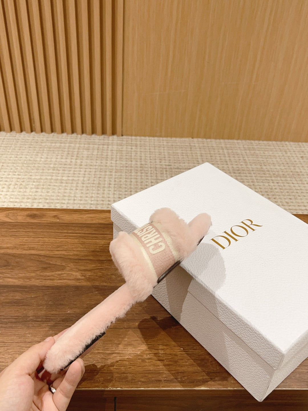 DIOR Dway Slide Pastel Pink Fleece Lining And Canvas Fabric