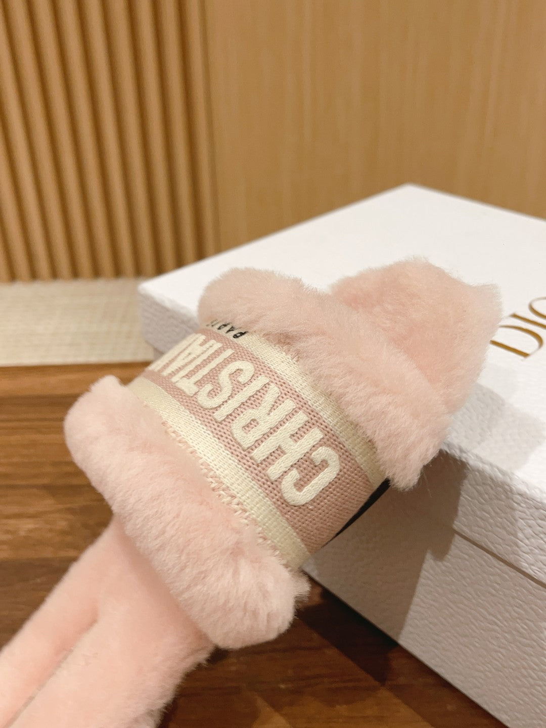 DIOR Dway Slide Pastel Pink Fleece Lining And Canvas Fabric